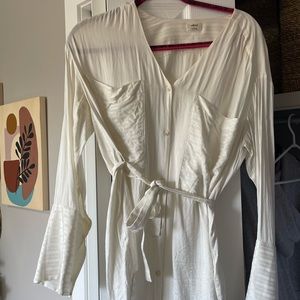 Aritzia White Wilfred Blouse